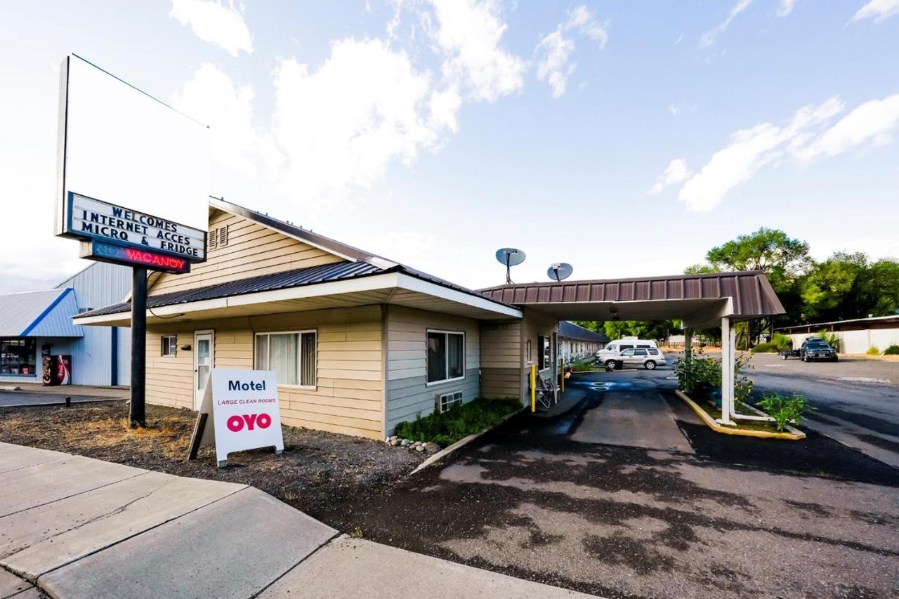 Oyo Riverside Inn John Day Or Exterior photo